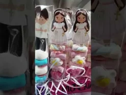 Brocheta de gominolas niño de Comunión moreno