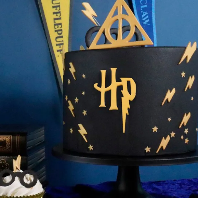 Cortador metálico dorado Harry Potter 10 cm - PME