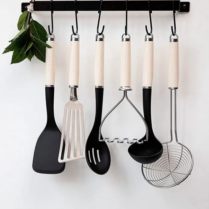 Espumadera crema 38 cm - Acero inoxidable - KitchenAid