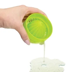 Exprimidor pequeño de cítricos con prensador - Kitchen Craft