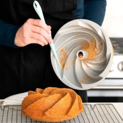 Herramientas para acabado bundts (3) - Nordic Ware