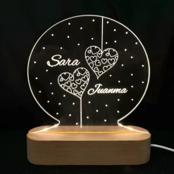 Lámpara personalizada redonda nombres San Valentín - Metacrilato y madera