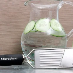 Mandolina negra Slicer - Acero inoxidable - Microplane