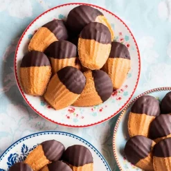 Molde antiadherente para 12 Madeleines Gold Line - Decora