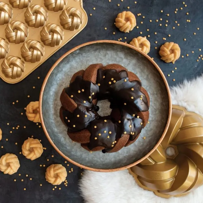 Molde Braided Bundt Pan 75º aniversario - Nordic Ware