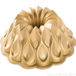 Molde Bundt Crown Pan - Nordic Ware