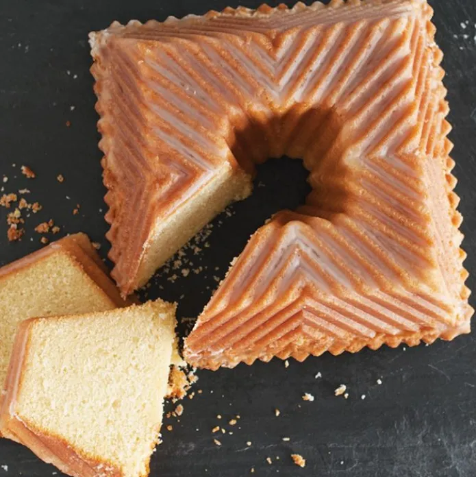 Molde Bundt Squared Pan - Nordic Ware