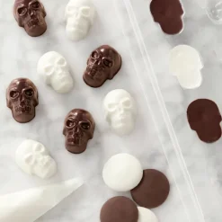 Molde 24 calaveras para candy melts - Wilton