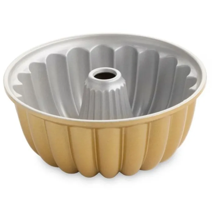 Molde Elegant Party Bundt Pan - Nordic Ware