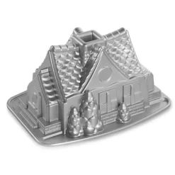 Molde Gingerbread House - Nordic Ware