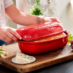 Molde horno para pan tradicional con base y tapa rojo 31 x 19,5 cm - Cerámica - Emile Henry