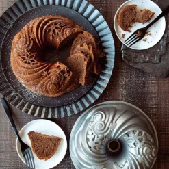 Molde Let It Snow Bundt Pan - Nordic Ware