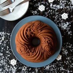 Molde Let It Snow Bundt Pan - Nordic Ware