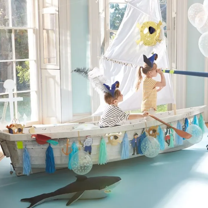 Piñata de calavera Pirates Bounty - Meri Meri + REGALOS globo foil y vela