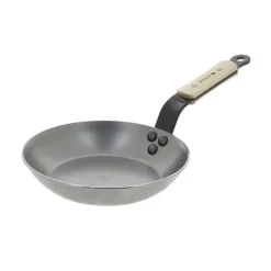 Sartén con mango de madera de haya 20 cm - Hierro mineral B - De Buyer