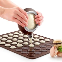 Tapete macarons 48 cavidades 4 cm - Lékué