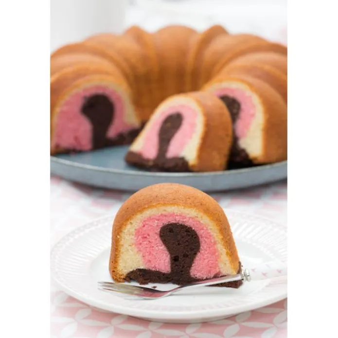 Todo sobre los Bundt - Bea Roque - Libros Cúpula