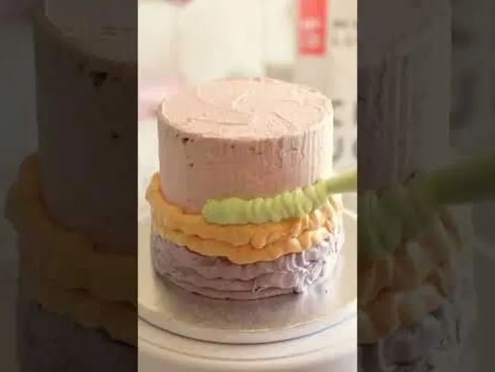 Topper Feliz cumpleaños acrílico dorado efecto espejo 17 cm
